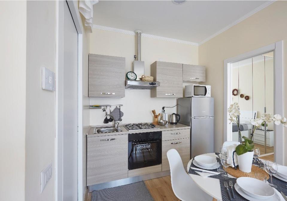 Beautiful Bohemian Apartment In Center Conditioned Air Como Exterior photo